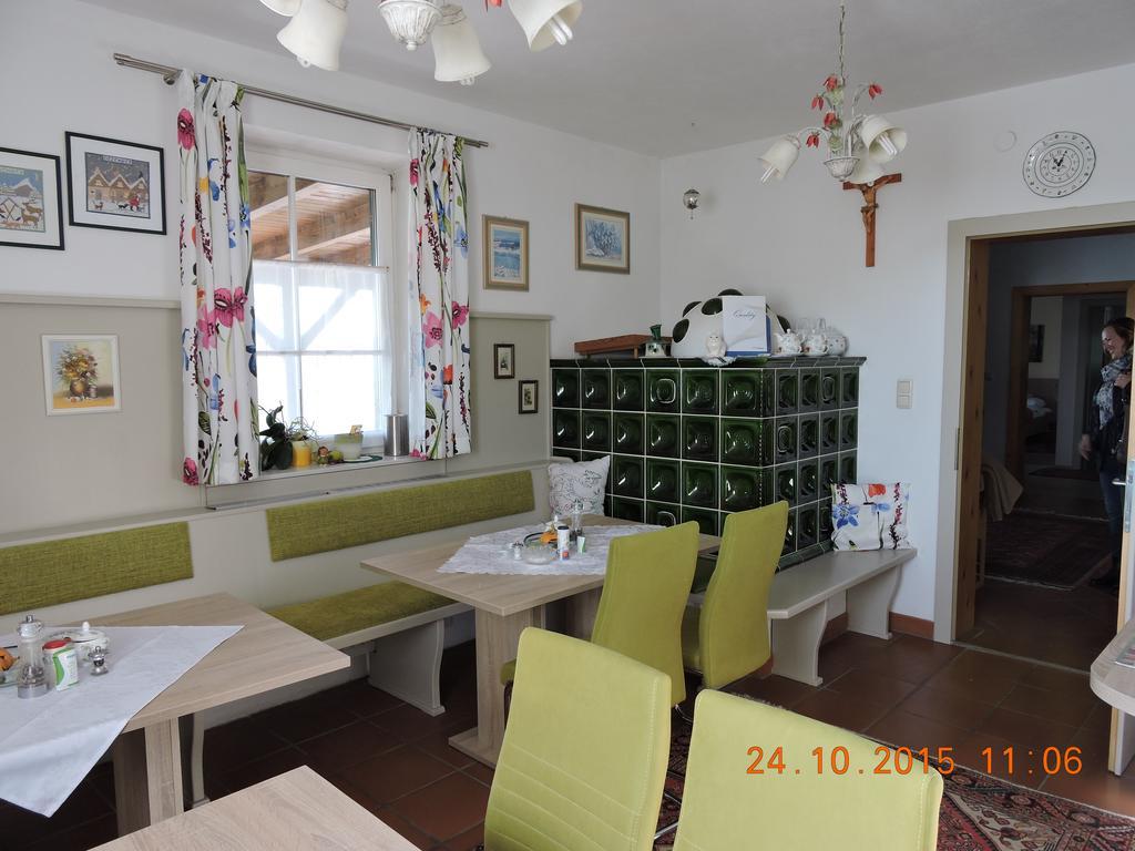 Gaestehaus Haagen Bad Waltersdorf Exterior foto